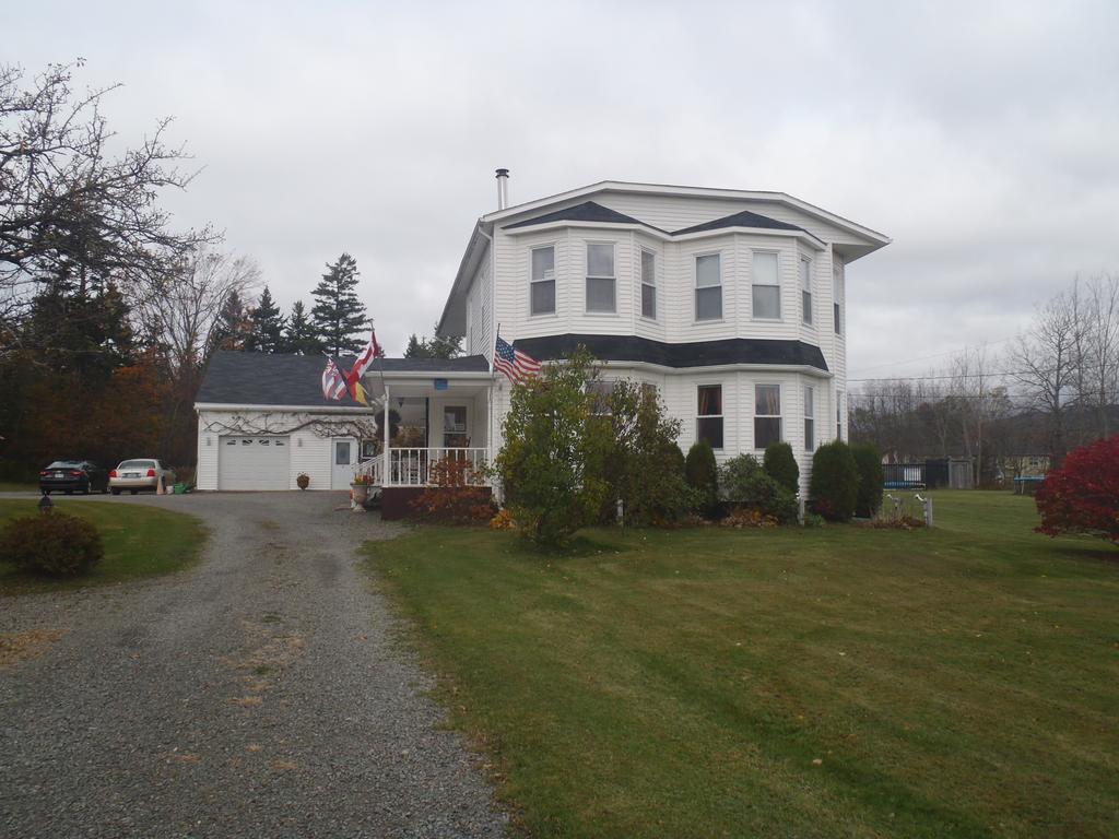 The Parrsboro Mansion Inn Esterno foto